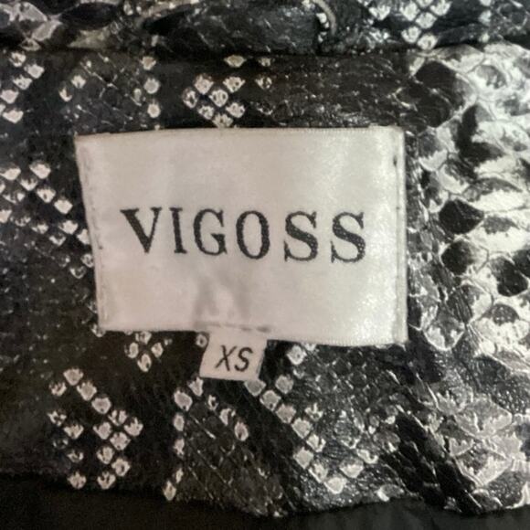 Vigoss Black Faux Leather Snakeskin Asymmetrical Zipper Long Sleeve Jacket Sz XS - Picture 3 of 4